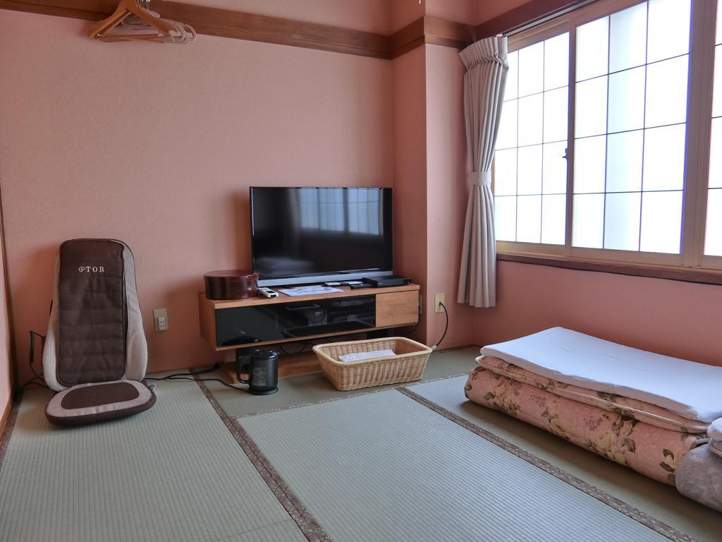 Hotel New Mondo Yuzawa  Exterior photo